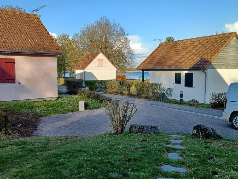 La Maison Bleu Du Lac De Celine Giffaumont-Champaubert Exterior photo